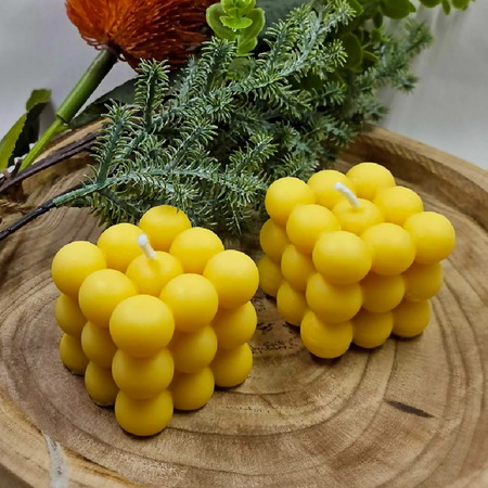 Beeswax cube candle