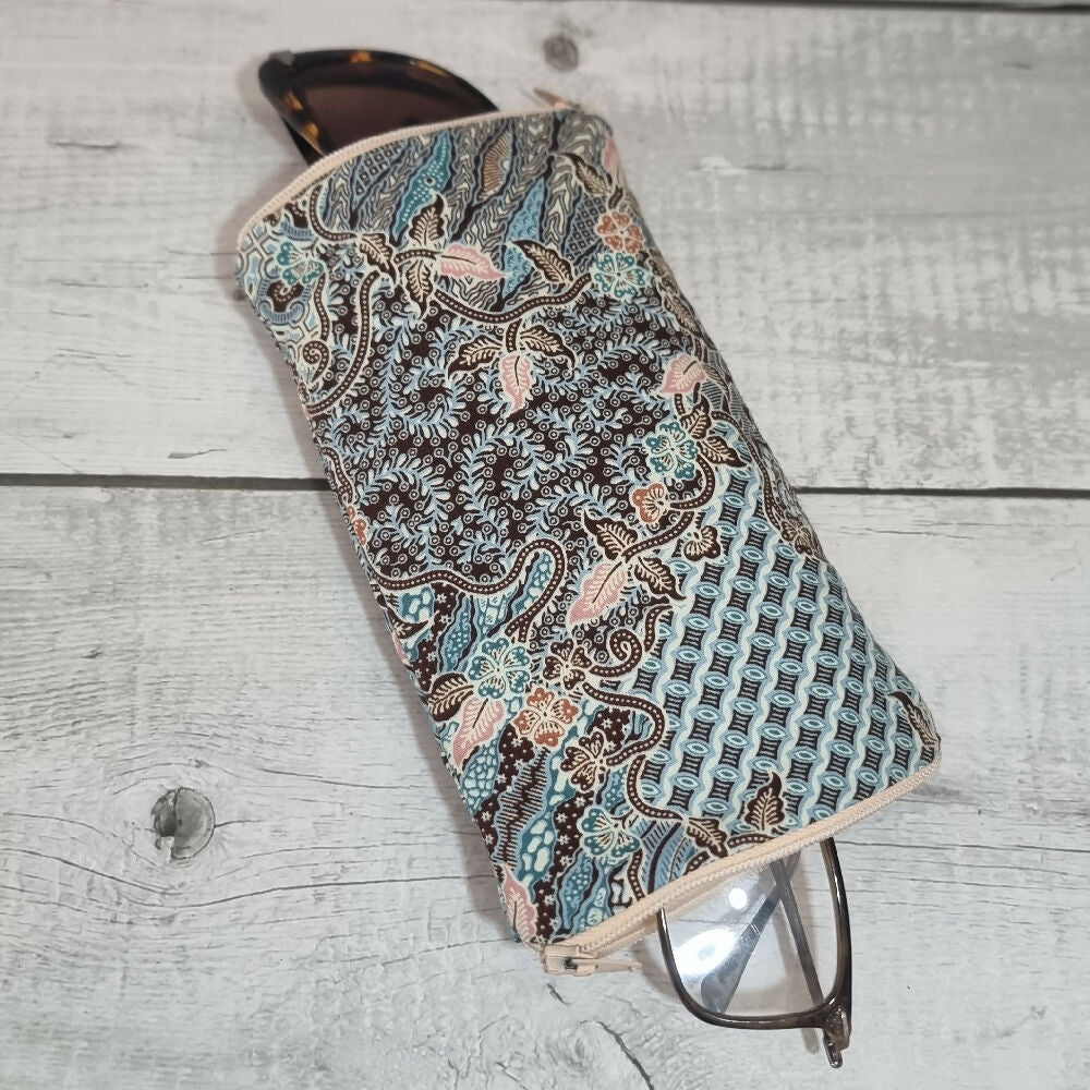 Upcycled double glasses pouch - aqua, peach & brown print