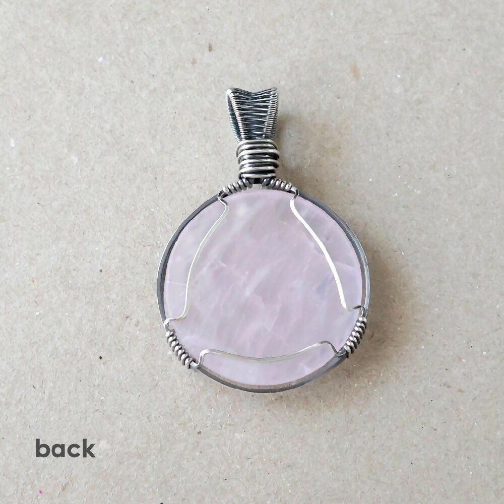 PJS06080_06_RoseQuartzPendant_C