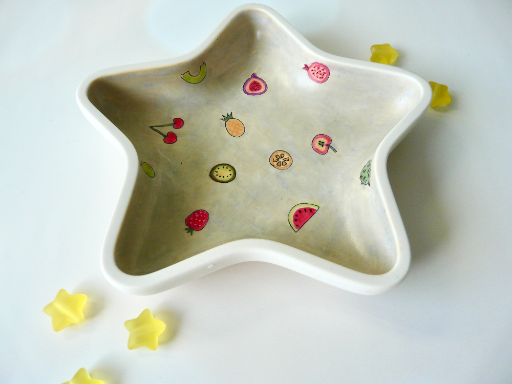Star-shaoed Trinket Dish with little Fruits