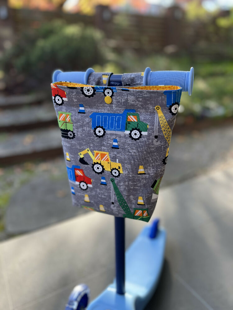 Scooter / Bike Handle Bar Bag – Heavy Lifters