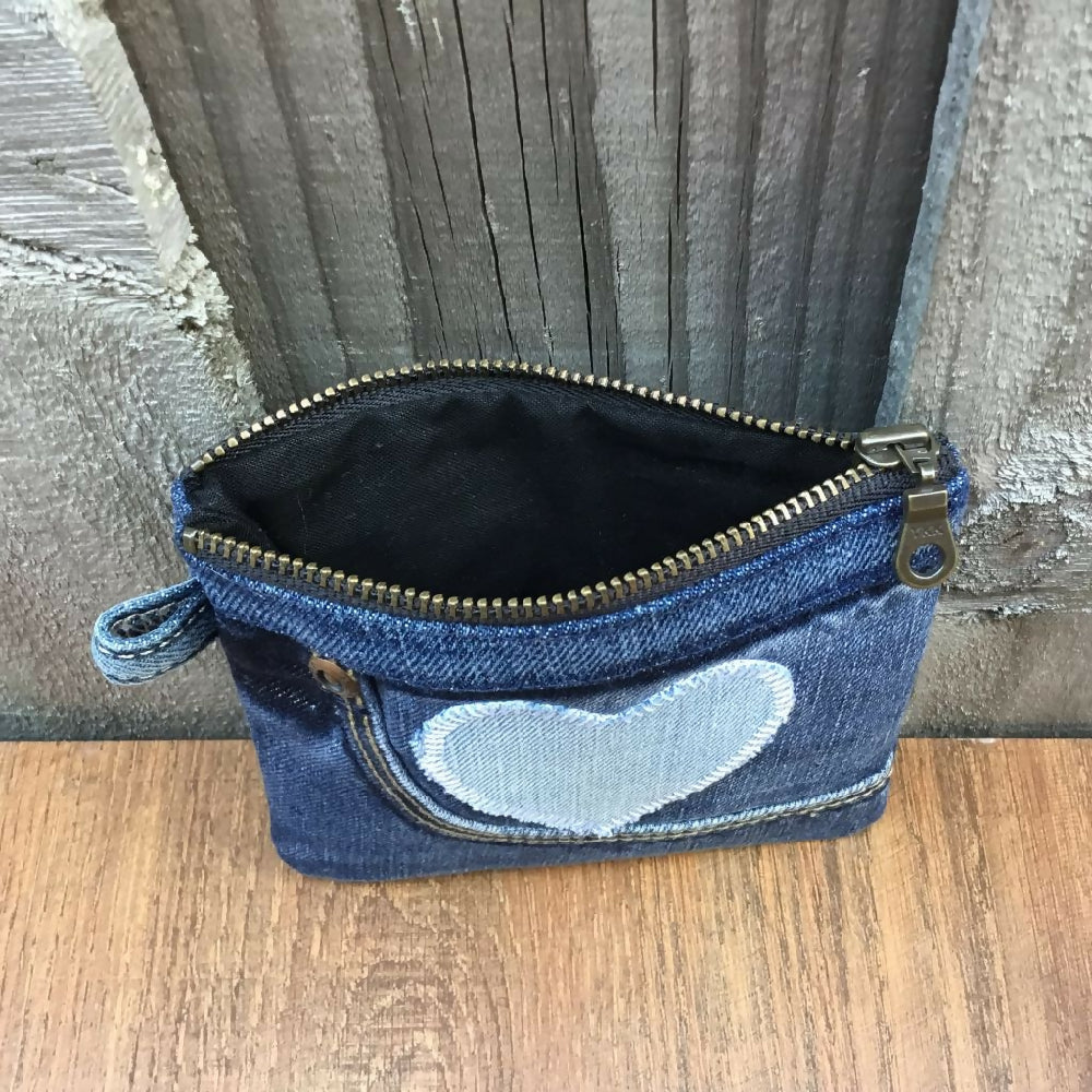 upcycled_denim_purse_08d