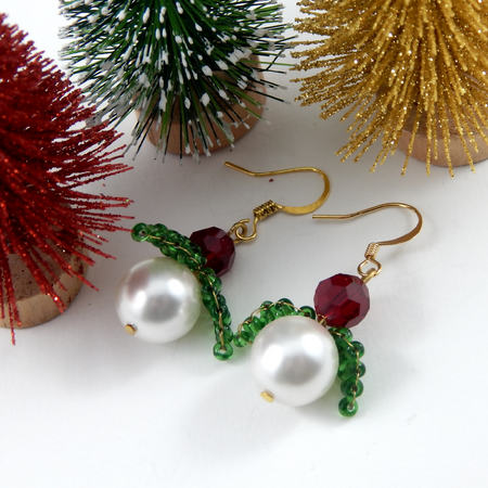 Christmas Holly earrings,Hand woven Holly earrings