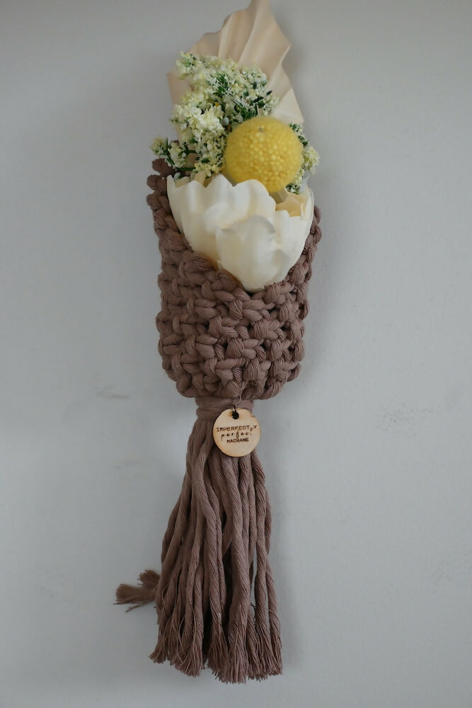 Macrame Faux Plant Holder/Air plant Pod