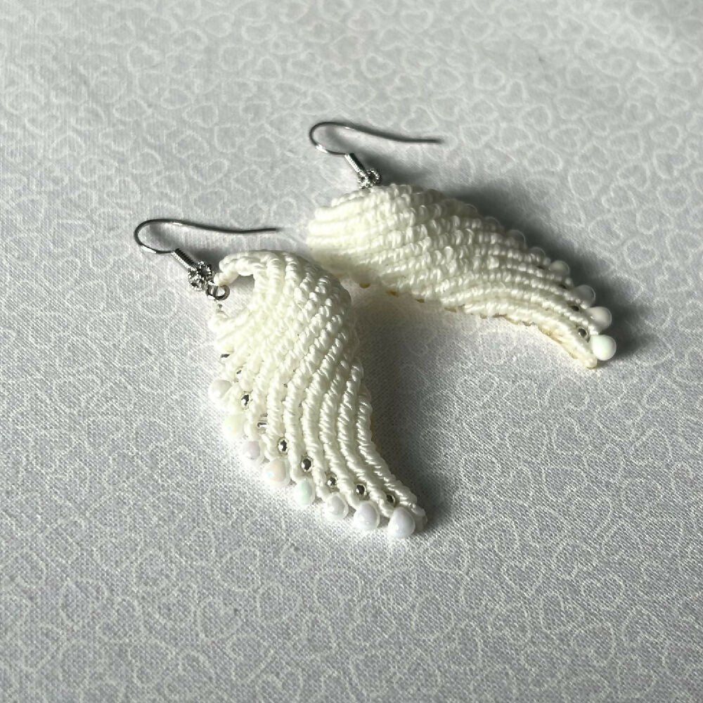 SOLD OUT - White Wing Micro Macrame Earrings +Free Microfibre Pouch