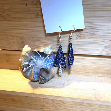 Dangle earring blue crochet wire with silver chain