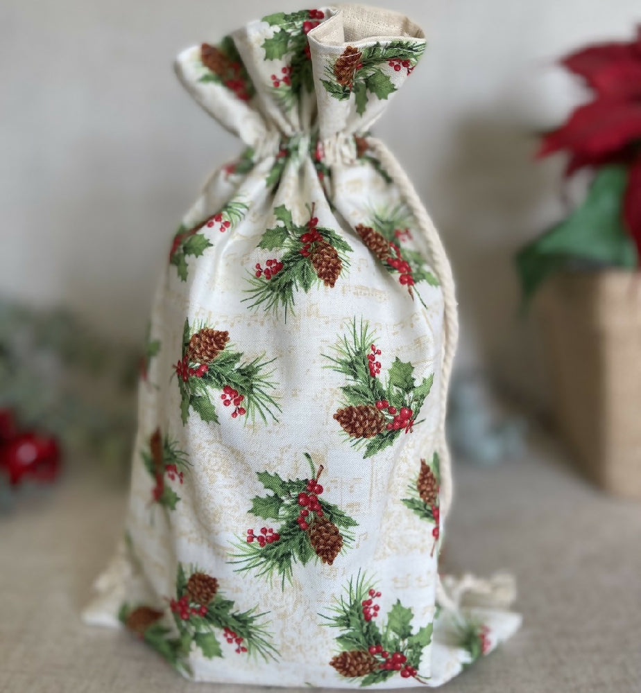 Christmas Reusable Fabric Gift Bag - Pinecones