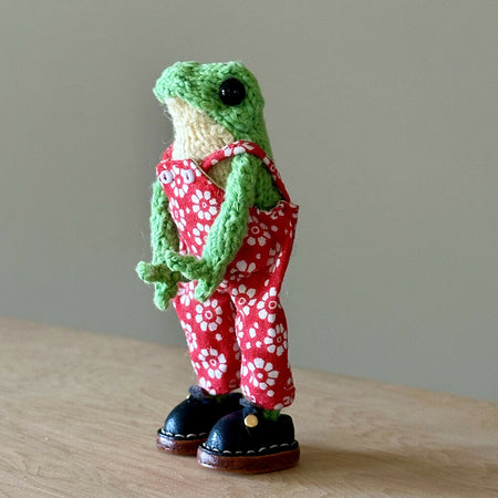 Little Brother, Knitted Frog