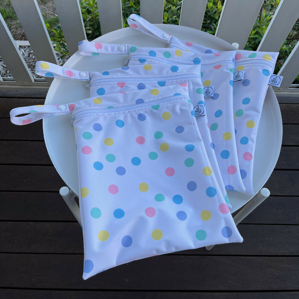 Water-resistant wet bags - Back to School Dots Multi (Flower & Vine Studio)