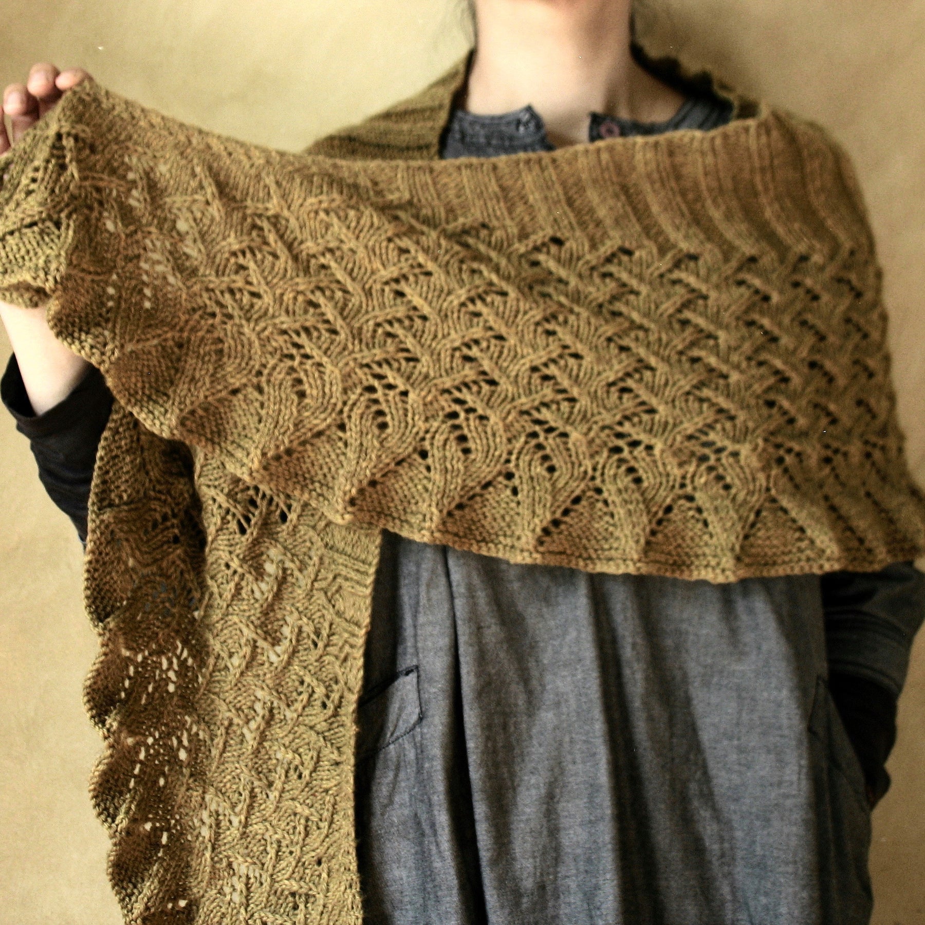 Lin-Lin Shawl PDF pattern for knitters, Knitting pattern