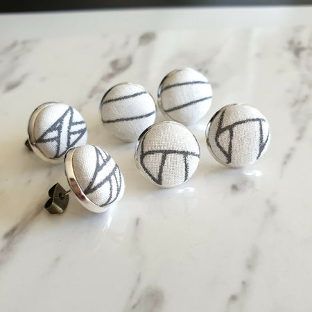 1.4cm Round Minimal style Line art cotton fabric Silver colour Cabochon stud earrings