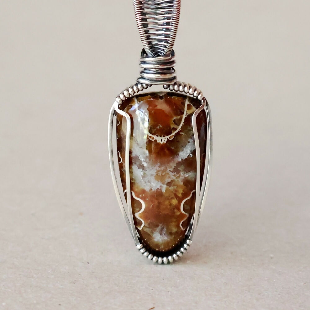 PJS06094_02_AmmonitePendant_C