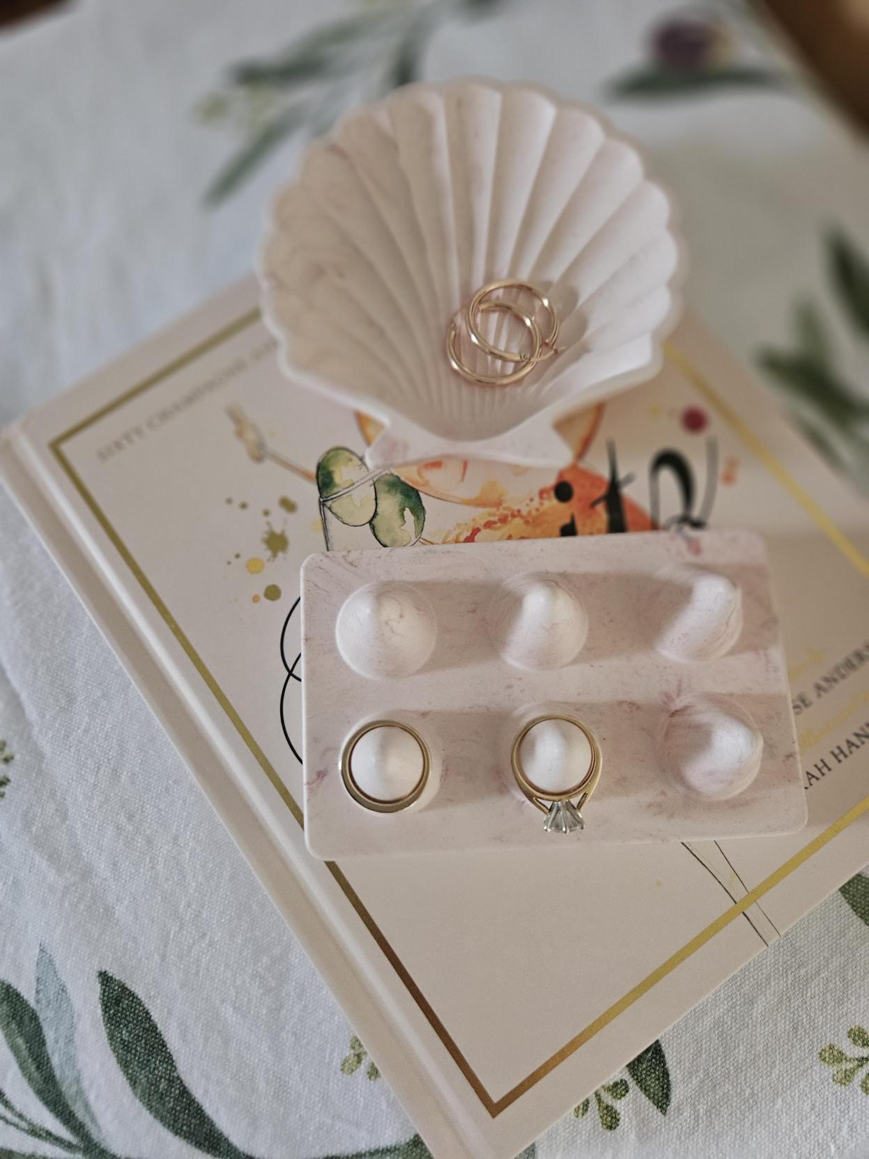Eco Resin ring holder