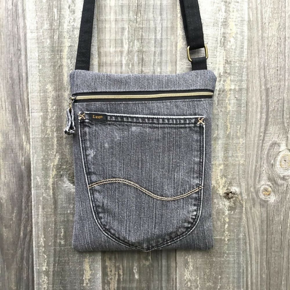 denim-crossbody-bag-05b