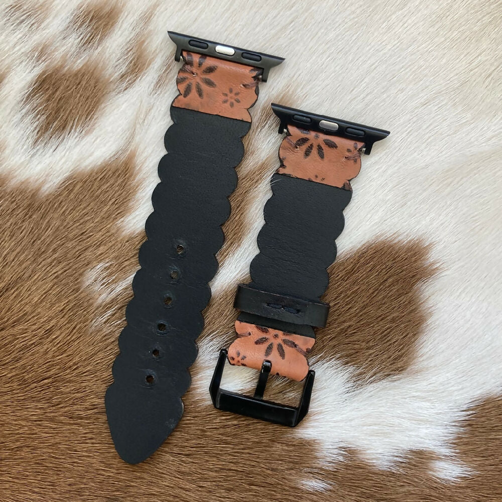 Leather Apple Watch Band - scalloped