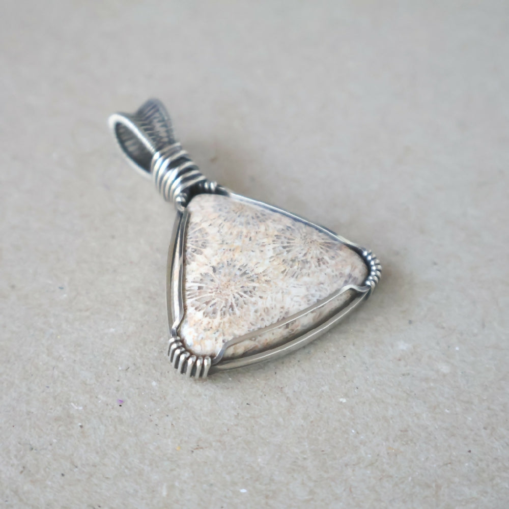 PJS05023_03_FossilCoralPendant_C