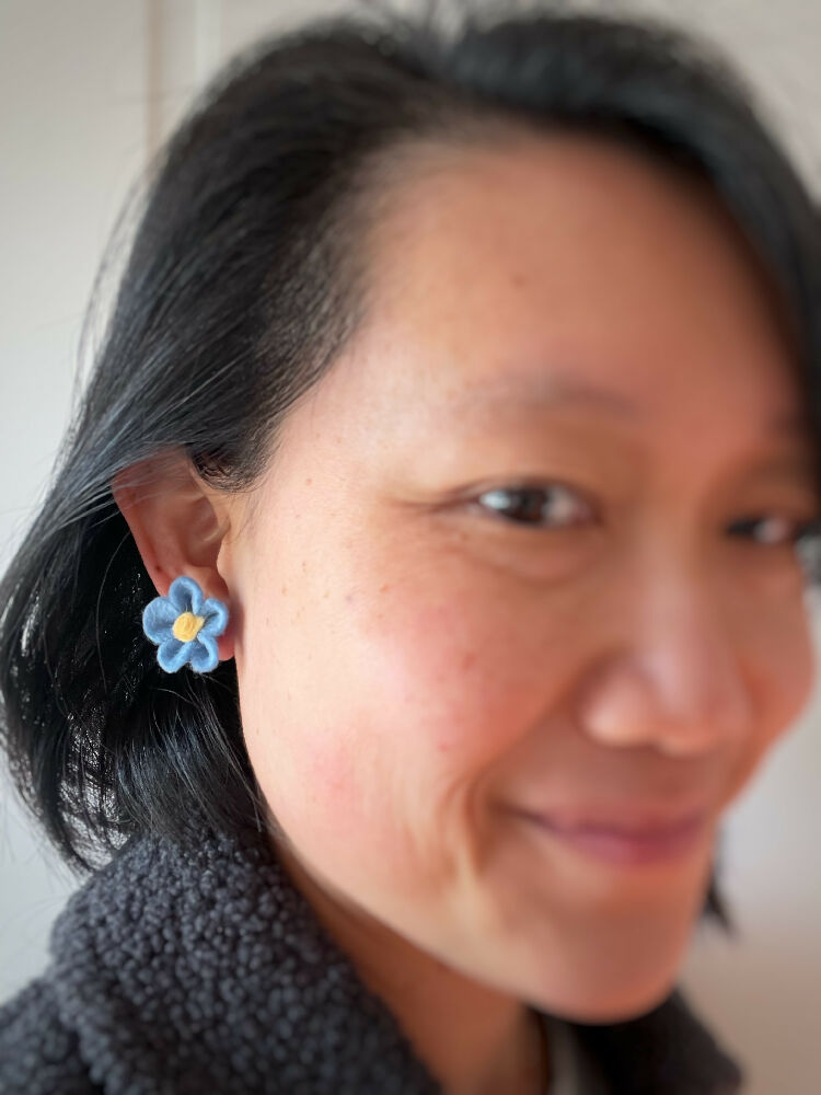 Forget-me-not stud earrings