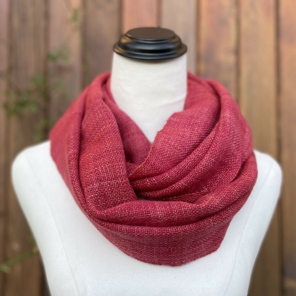 Featherlight Unisex Cowl