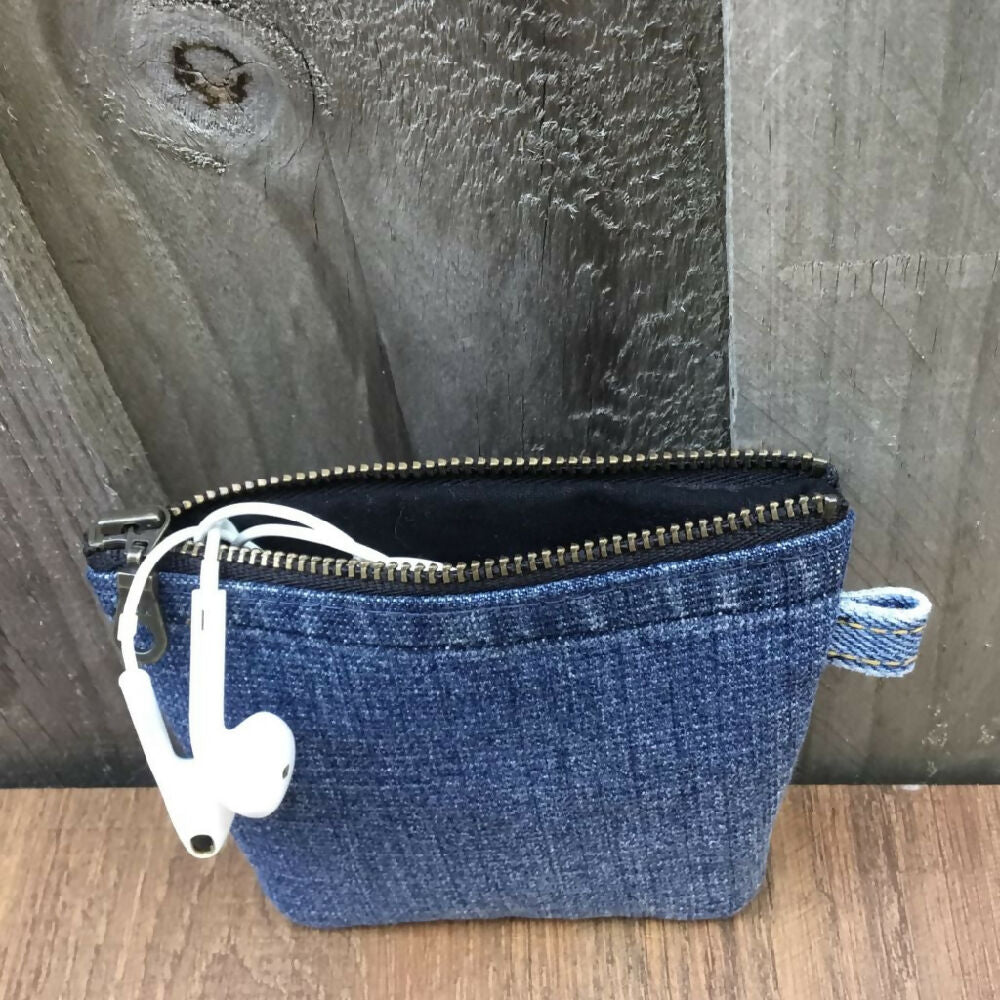 upcycled-denim-purse-01c