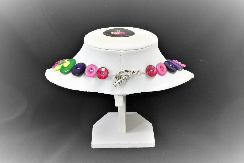 Button necklace - Queen of Hearts