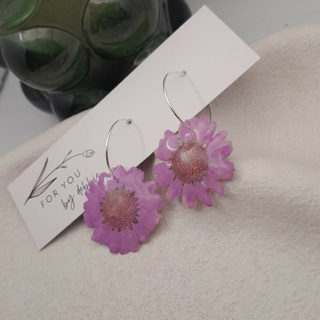 Real daisy flower resin hoop earrings - purple, hypoallergenic