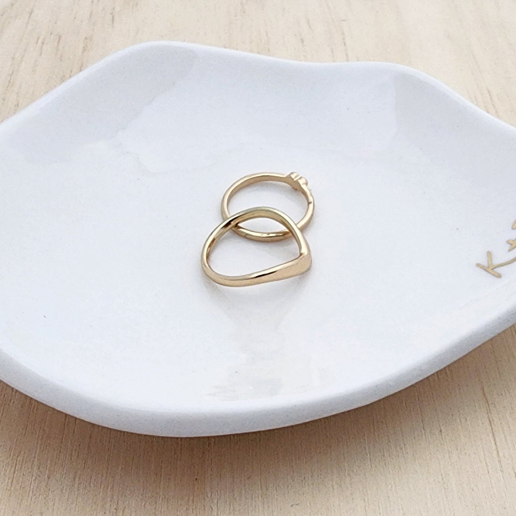 Personalised ceramic ring dish