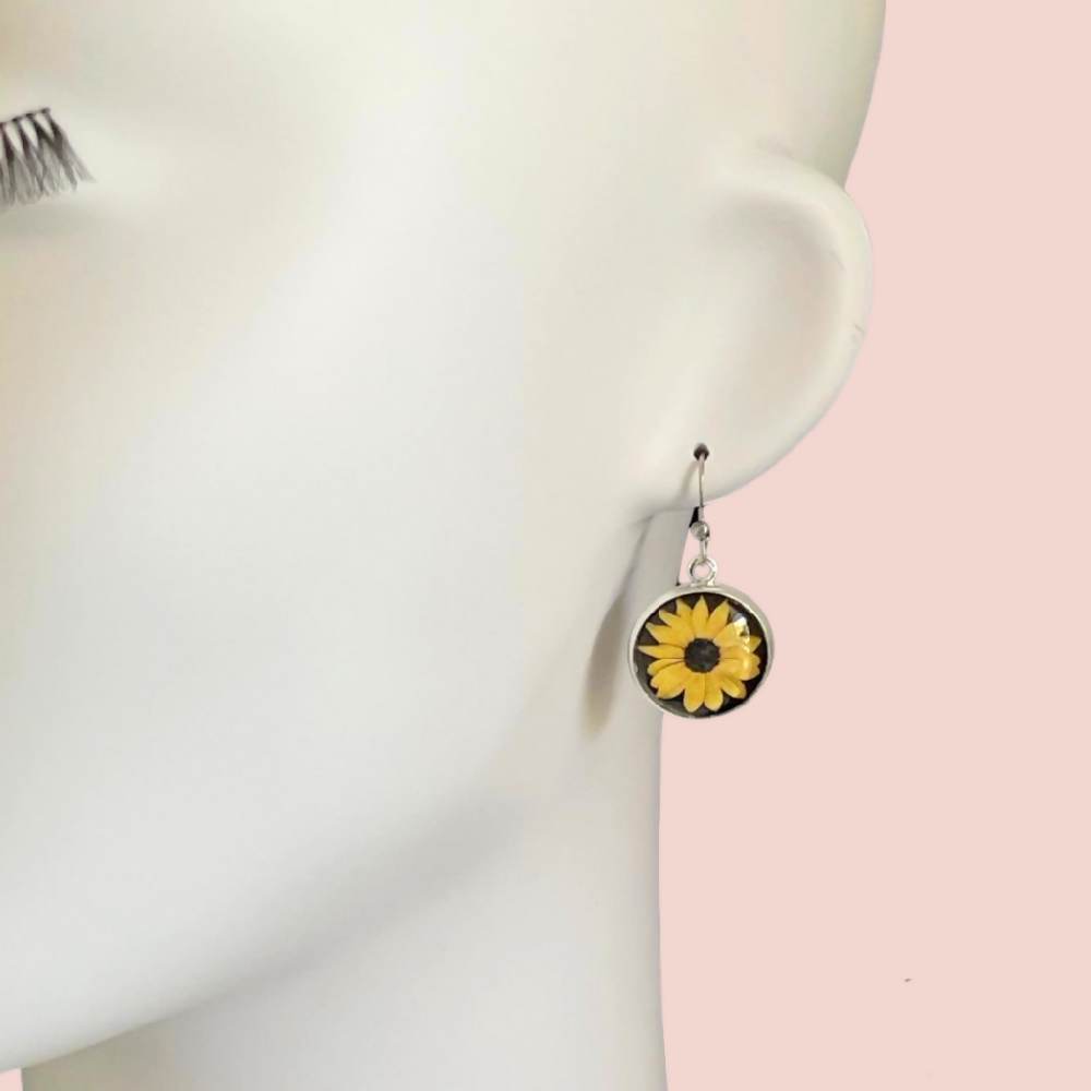 sunflower-earrings-in-ear-west-4th-studio