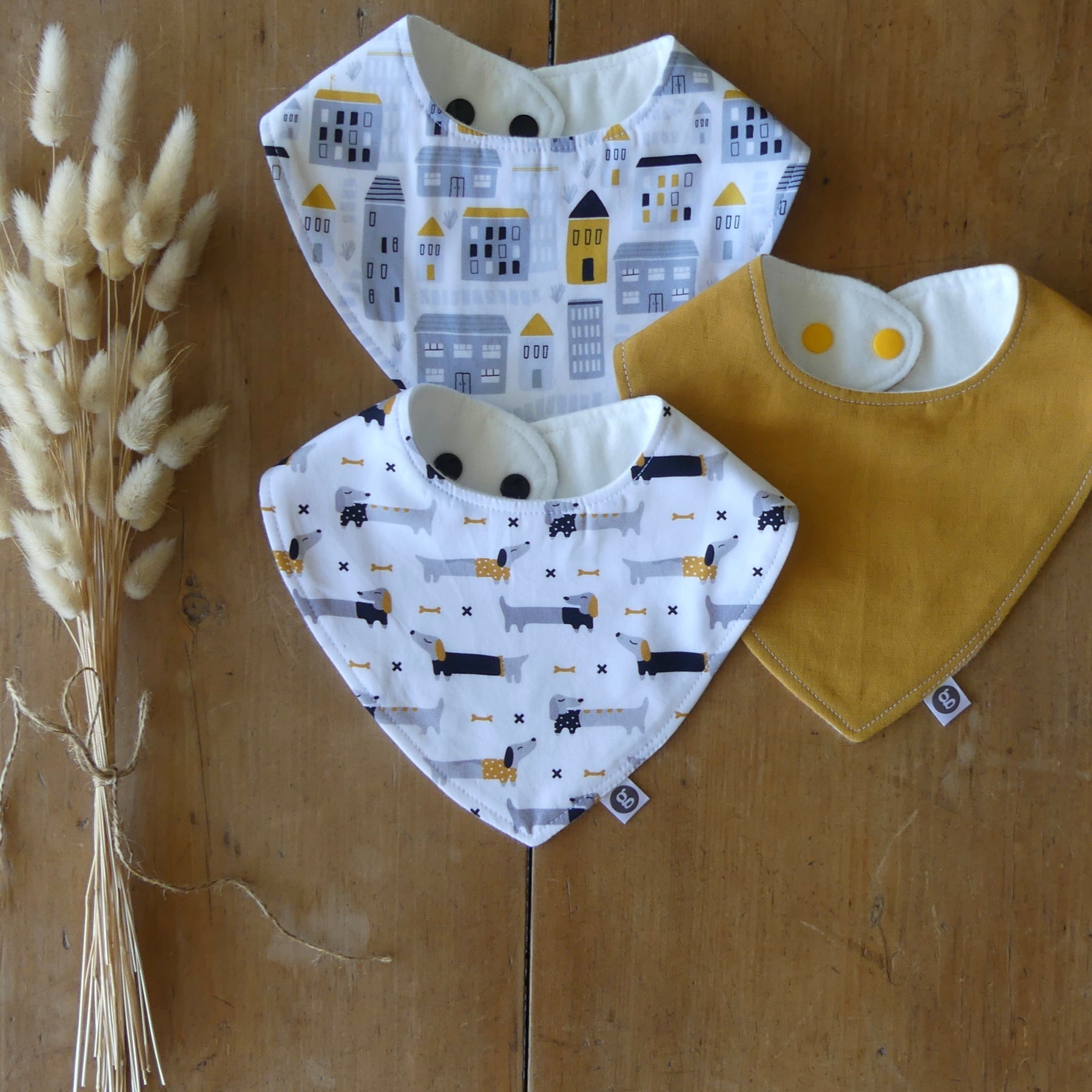 'BABY BIBS (set of three)'