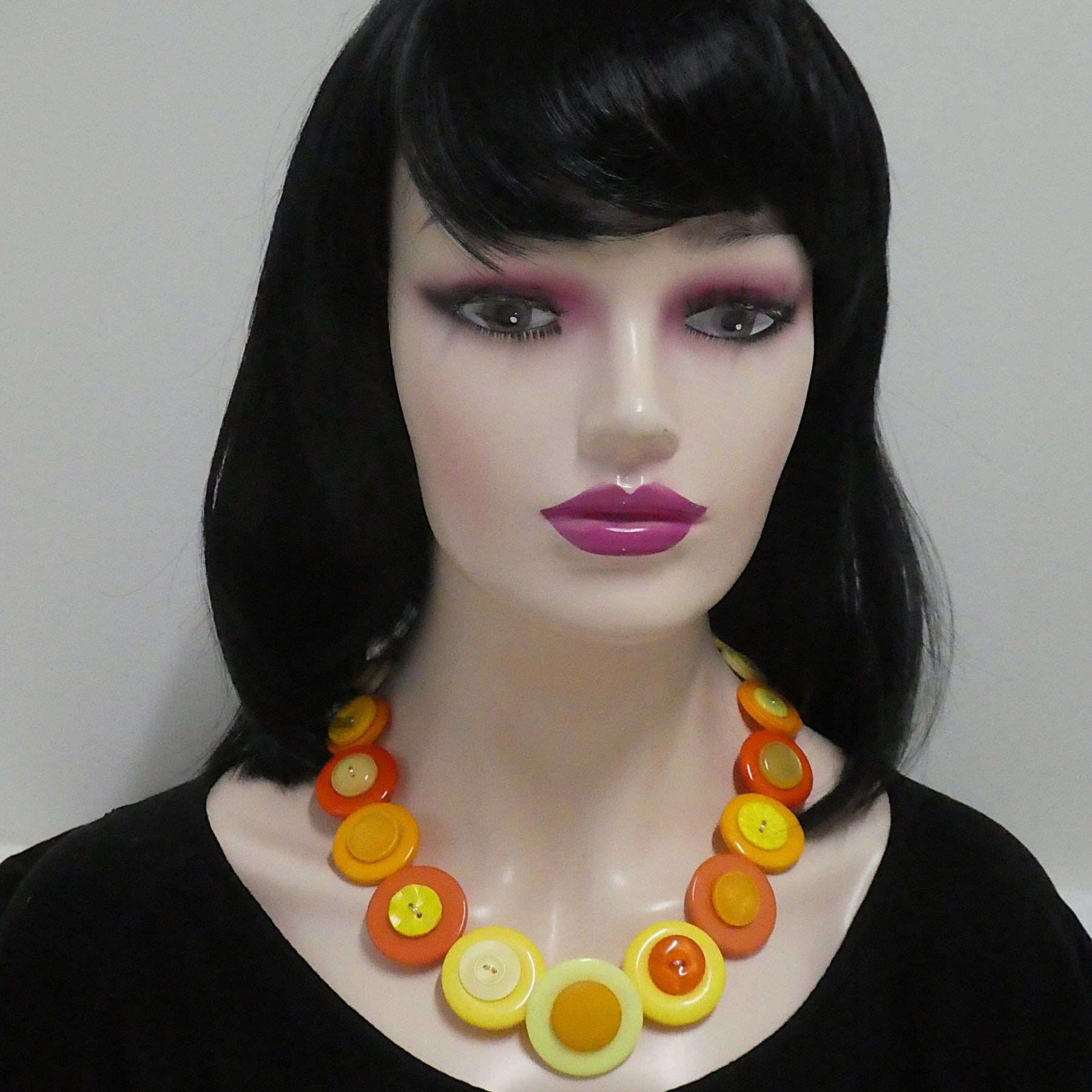Button necklace - Oranges and Lemons