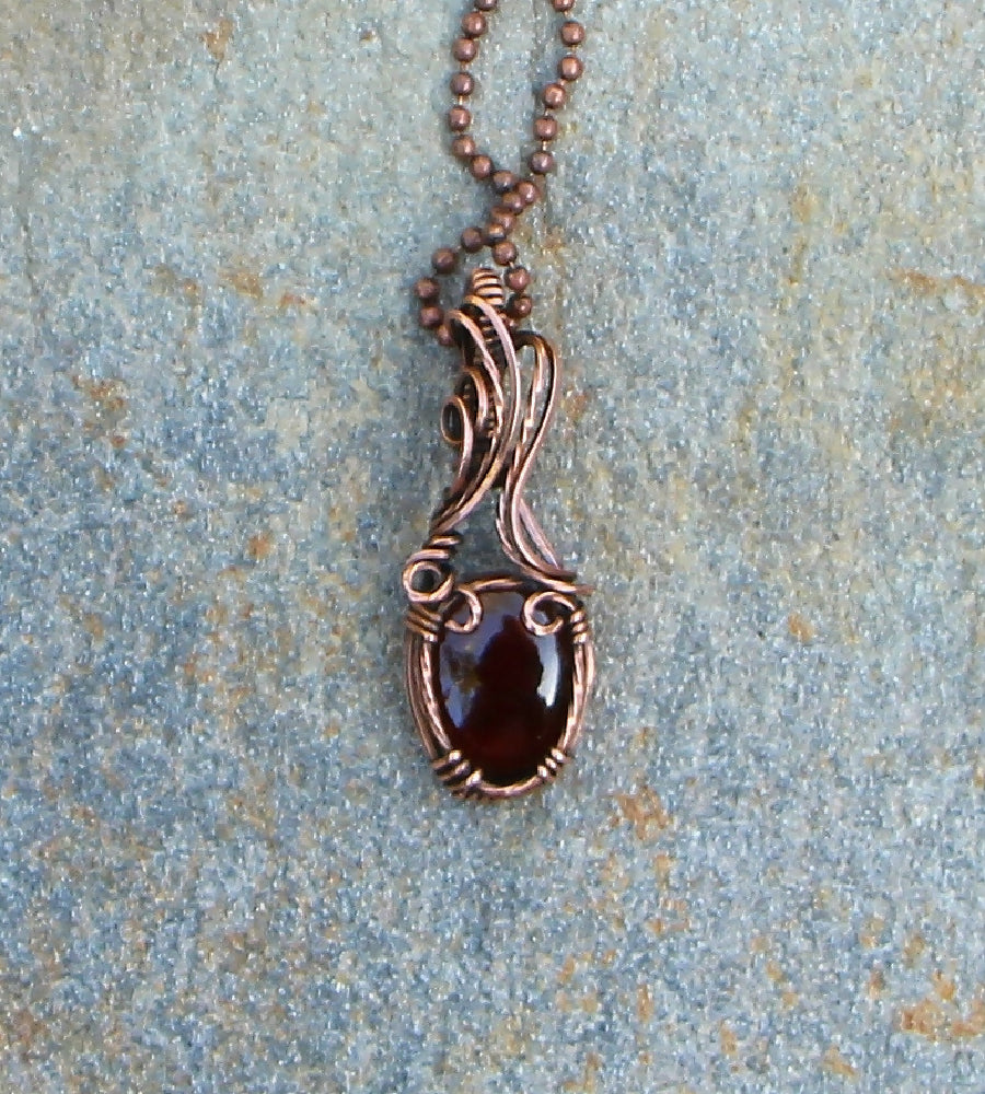 Olde World Garnet in Copper with chain