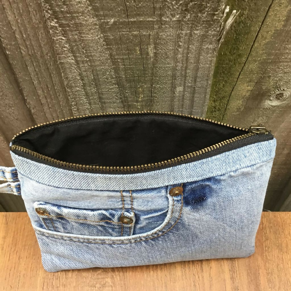 upcycled-denim-purse-34e