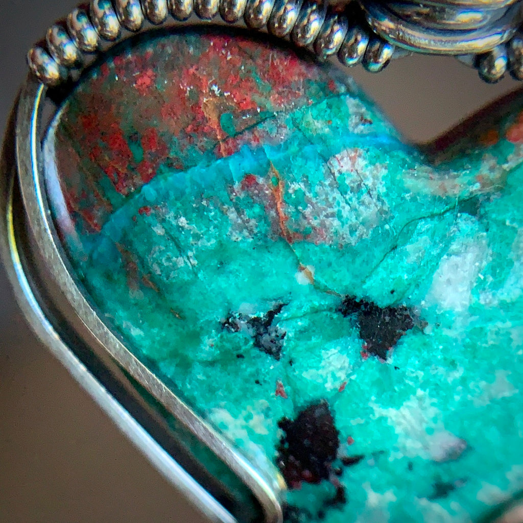 Handcrafted Sonora Sunrise Heart Pendant - Talisman of Feminine Power