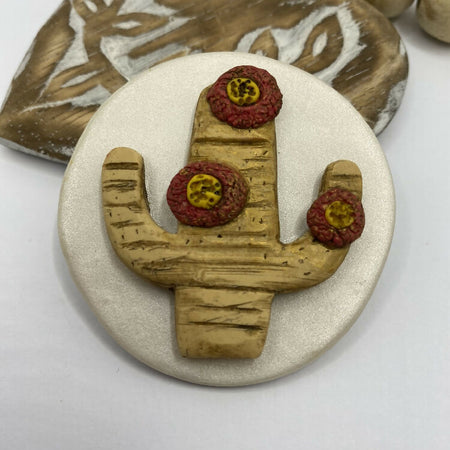 Cactus/succulent style fridge magnet