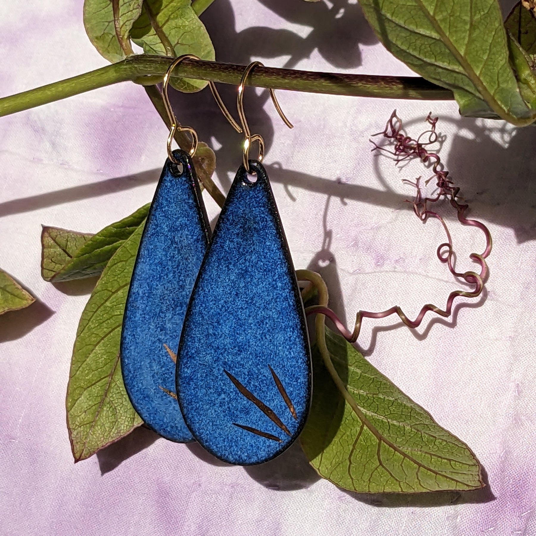 Lightweight Sapphire Burst Ceramic Drop Earrings, Blue, Gold