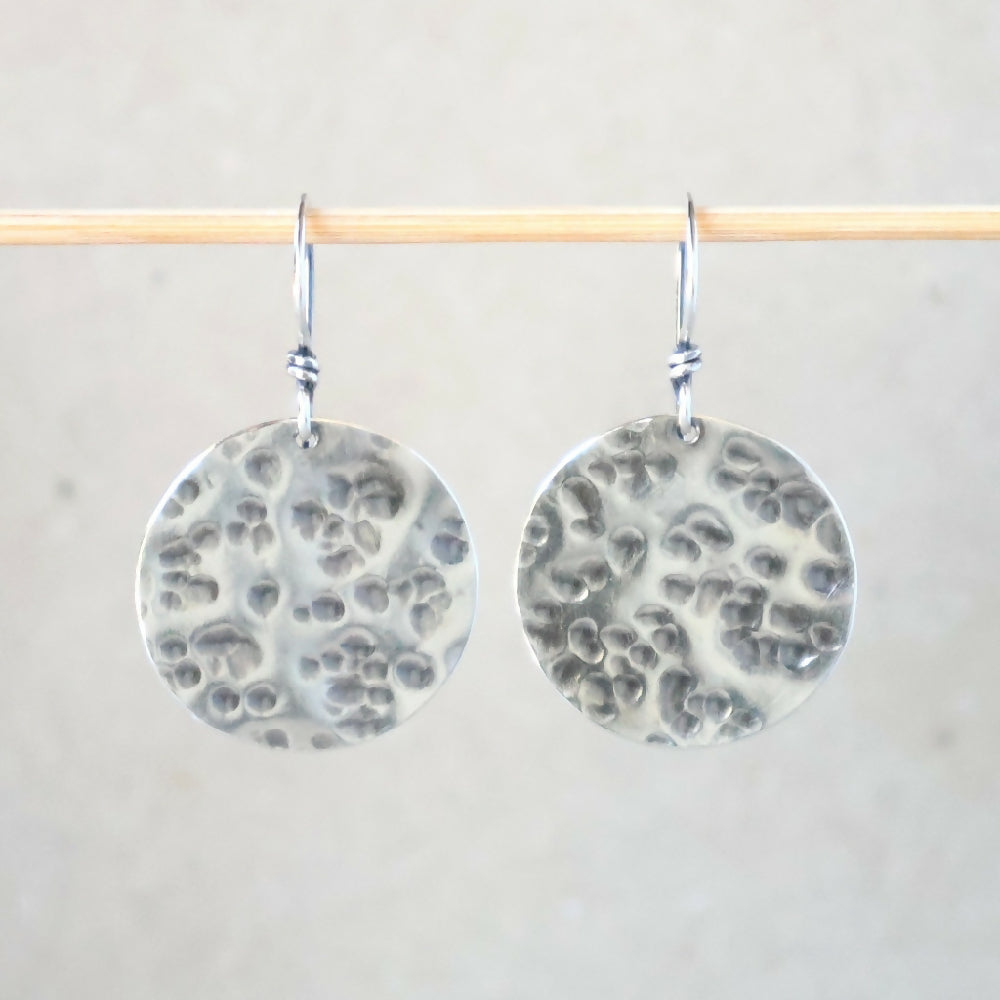 EMS06216_02_EthicalSterlingSilverMediumFullMoonEarrings
