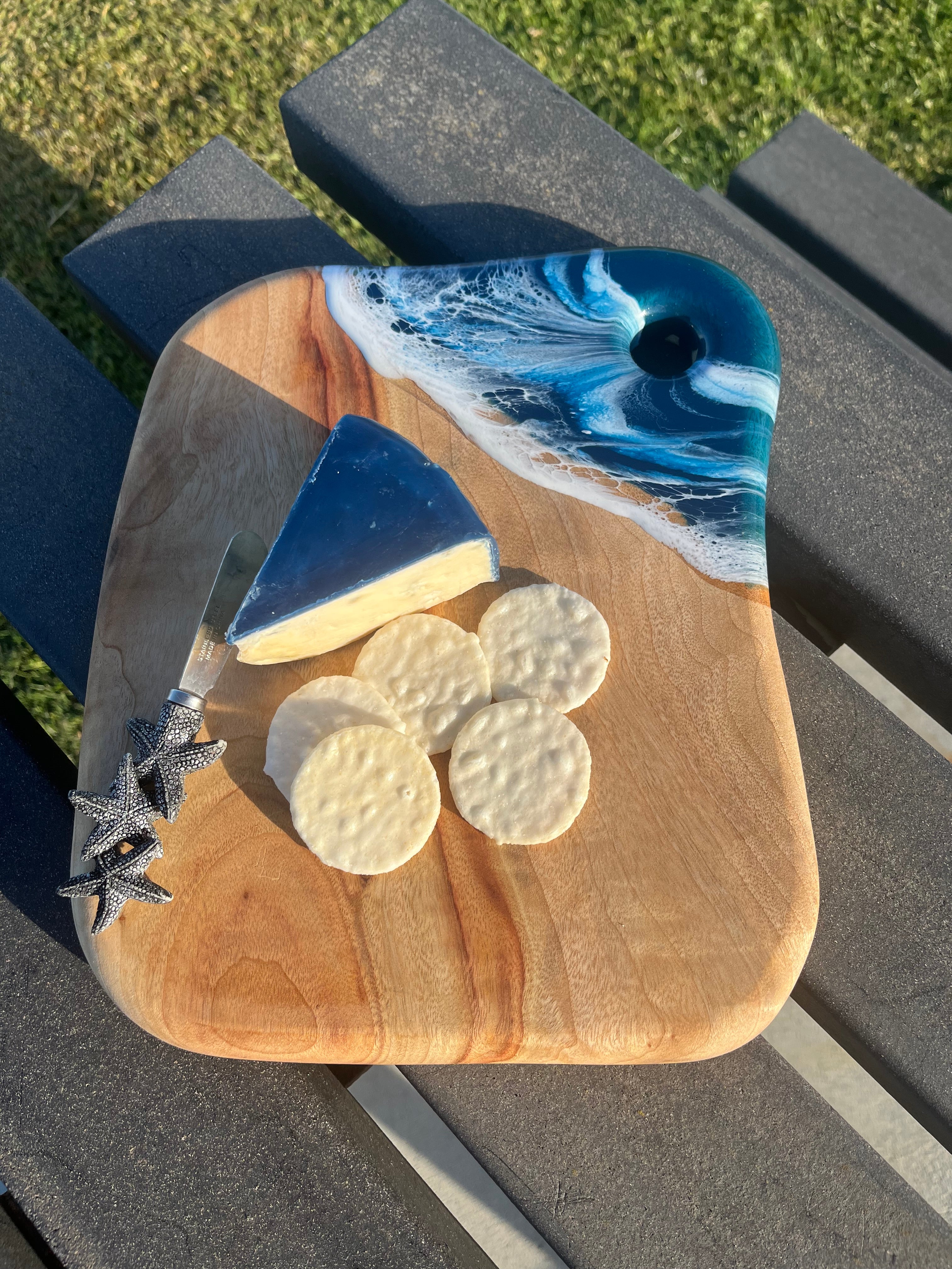 Ocean inspired dark blue & white