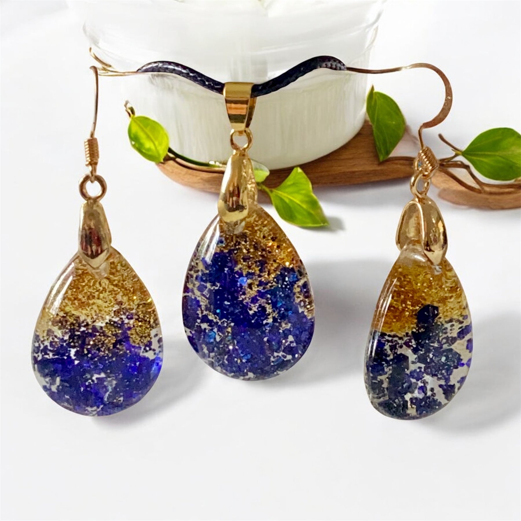 Blue And Gold earring And Pendant Set