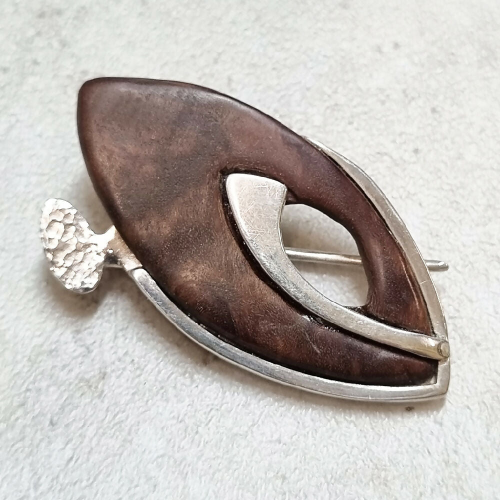 Wood and Silver Pendant Brooch NB309 295 03