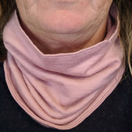 100% Merino wool neck cowl, - machine wash.