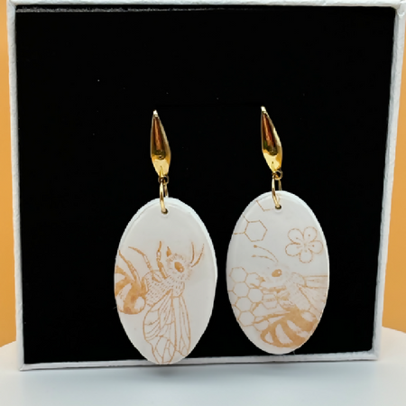 Golden Bee Color-Changing Earrings