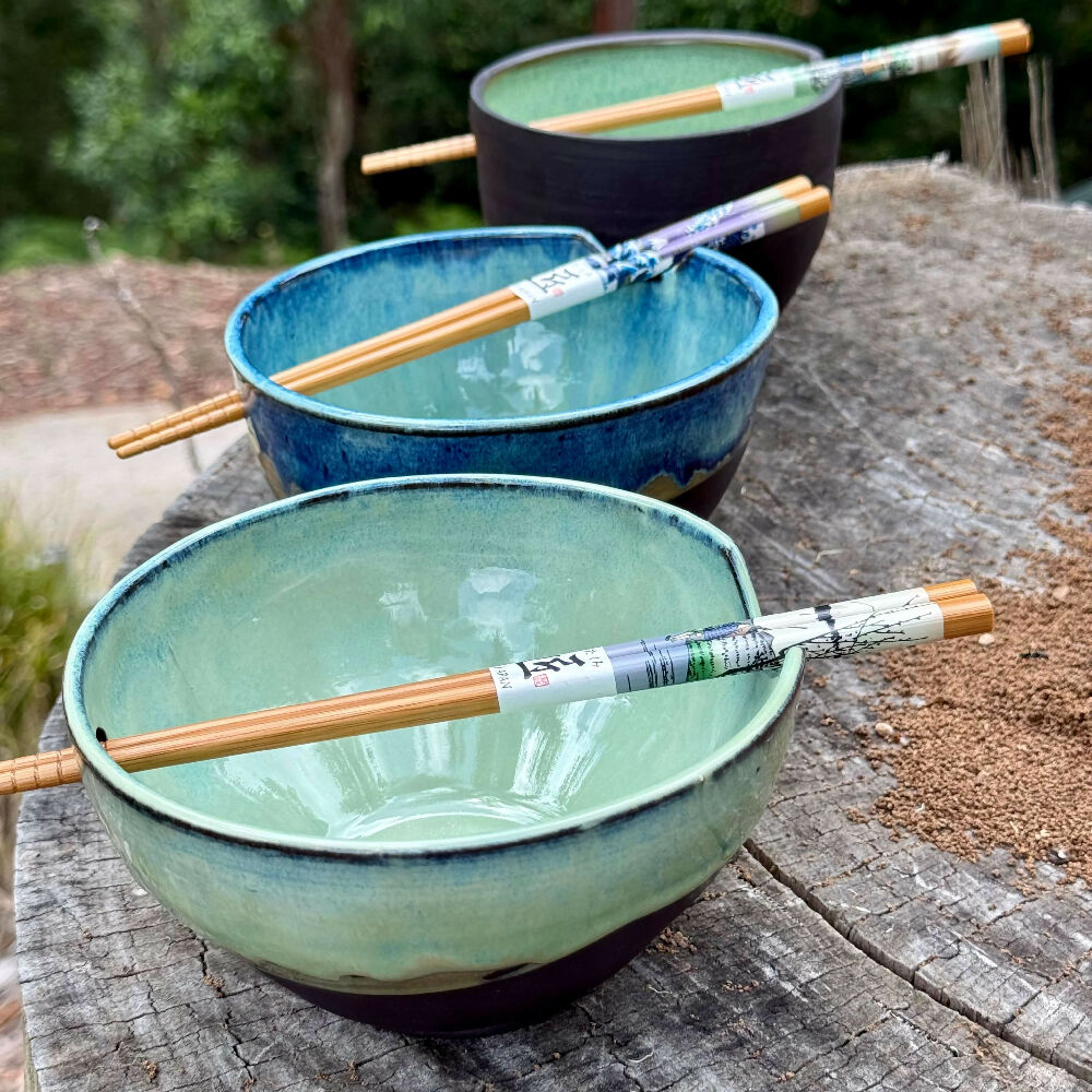 Australian-Ceramic-Pottery-Artist-Ana-Ceramica-Home-Decor-Kitchen-and-Dining-Servingware-donburi-bowl-with-chopsticks-black-clay-wheel-thrown-pottery