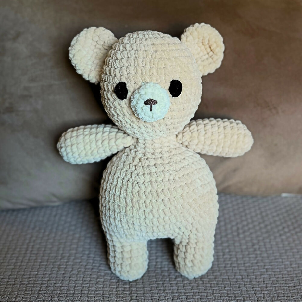 Product-2000x2000.zip - bear -australian-handmade-crochet-plush-soft-toy-frog-and-friends.png (2)-dsqz