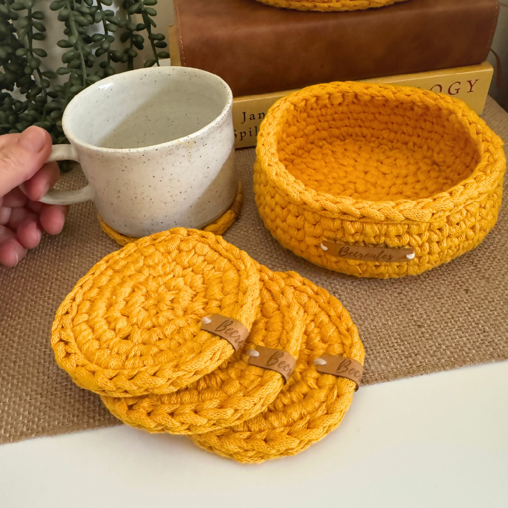 Coasters-crochet-handmade-mustard-coffee