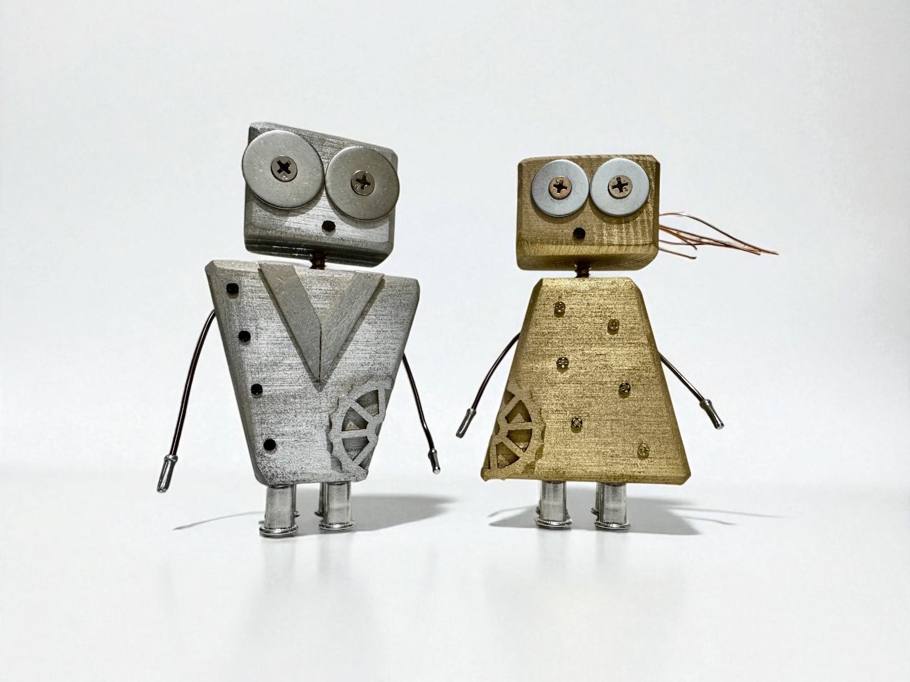 Rivet & Rose – Wooden Robot Couple