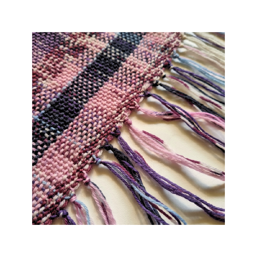 scarf or shawl 100% acrylic