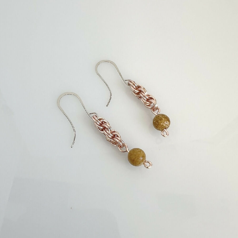 Costus | Silver-plated spiral earrings with natural gemstones