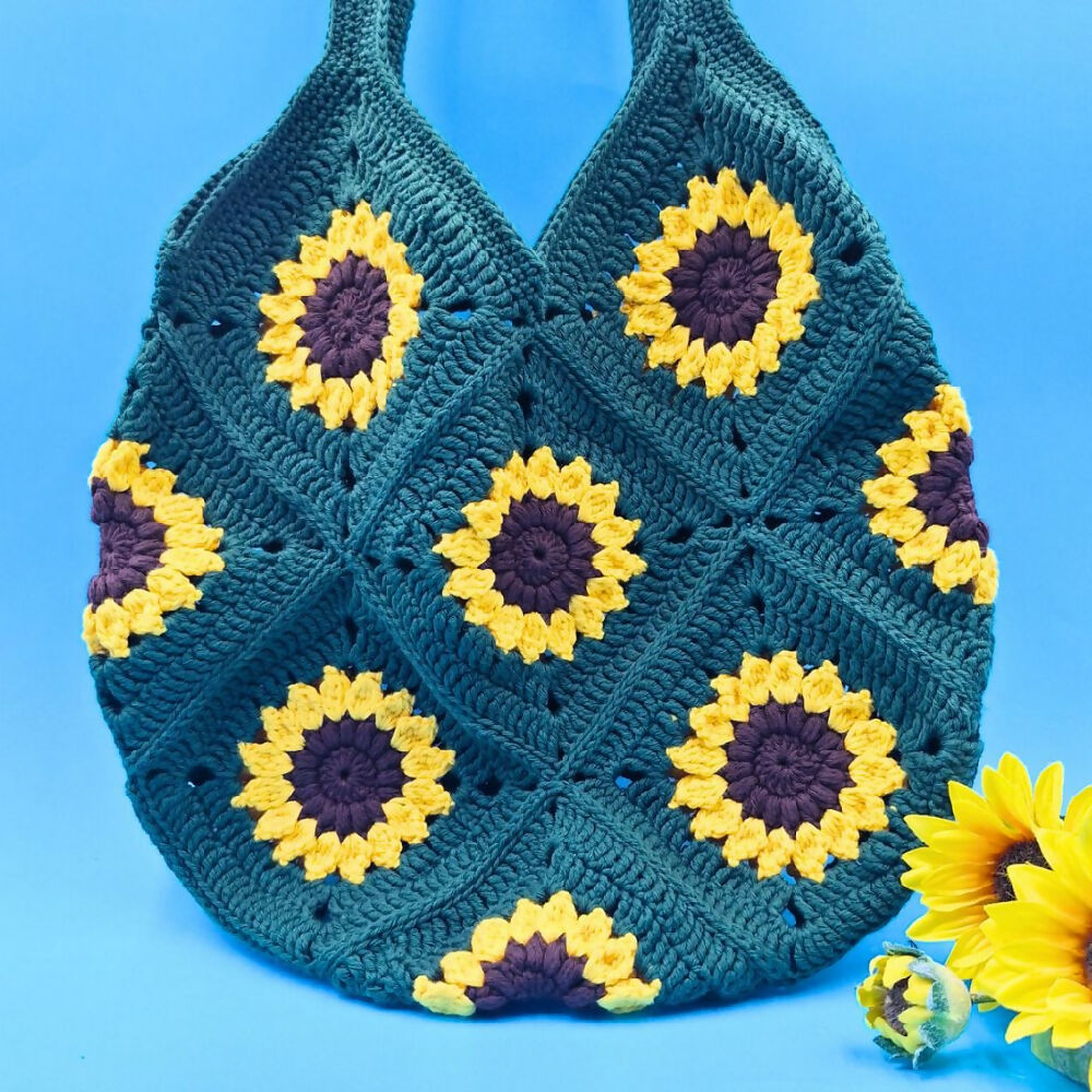 Tutti Fruitti Handmade Crocheted Sunflower Bag Green Vertical