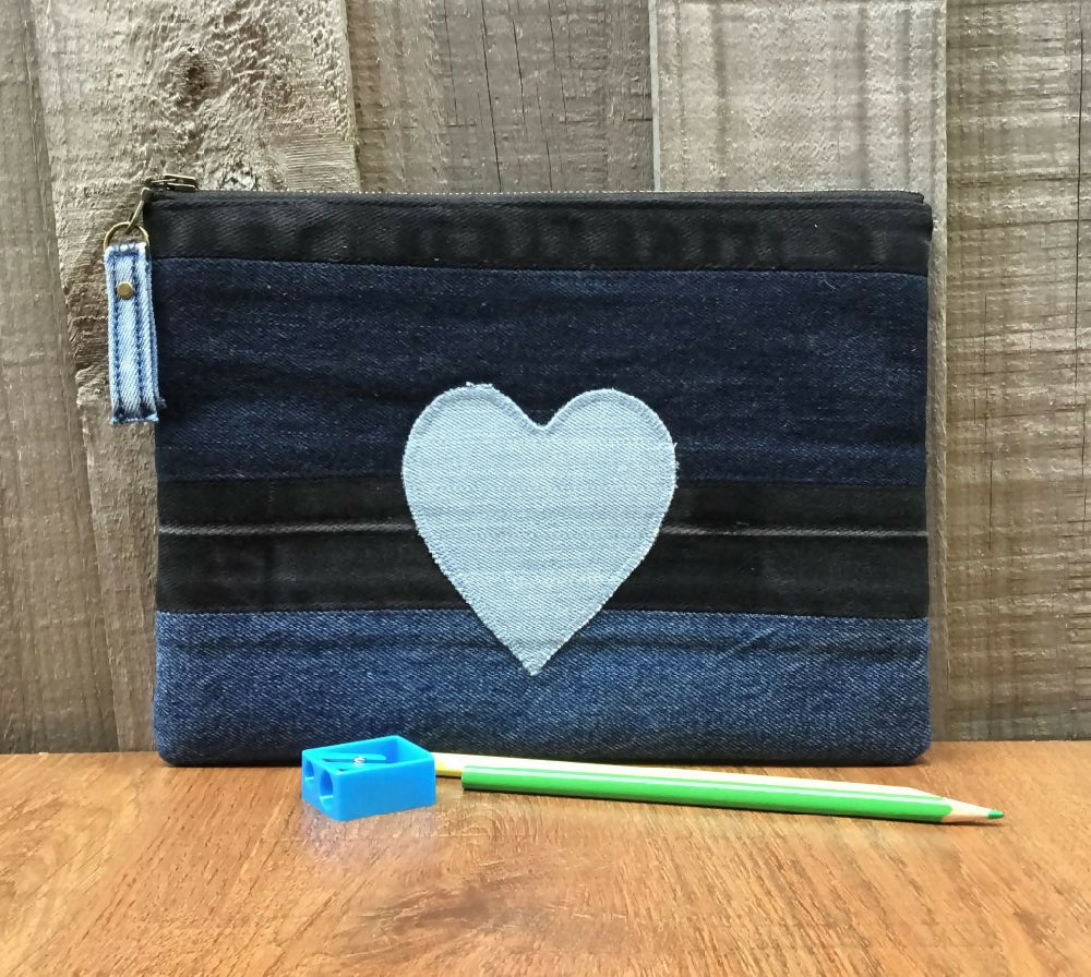 upcycled_denim_pouch_5d