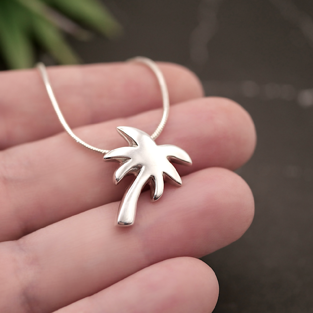 palm tree silver snake chain hand sml