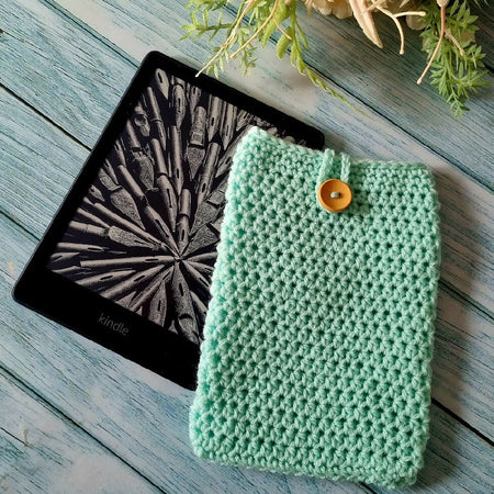 Crochet Kindle Sleeve | Mint